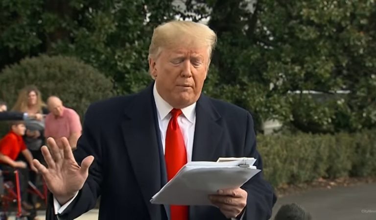 Handwriting Expert Says POTUS’ Penmanship In “I WANT NOTHING” Note Is “The Sign Of A Liar”