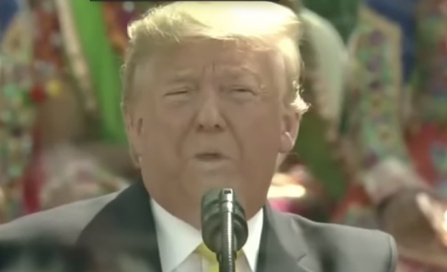 Trump Appears To Botch Several Words During His Speech To Massive Indian Crowd