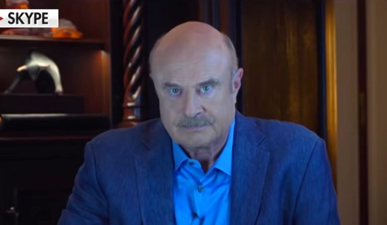 Photo Of Trump With Dr. Phil Is Circulating On Social Media And Users Seem To Think It Explains A Lot