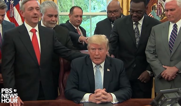 Audio Of Private Trump Tower Meeting Emerged, Appeared To Show How POTUS Got Support From US Evangelical Leaders Audio Of Private Trump Tower Meeting Emerged, Appeared To Show How POTUS Got Support From US Evangelical Leaders