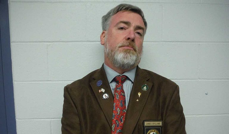 Republican Lawmaker Under Investigation After Reportedly Calling On People To “Loot And Burn” Houses Of Black Lives Matter Supporters Republican Lawmaker Under Investigation After Reportedly Calling On People To “Loot And Burn” Houses Of Black Lives Matter Supporters