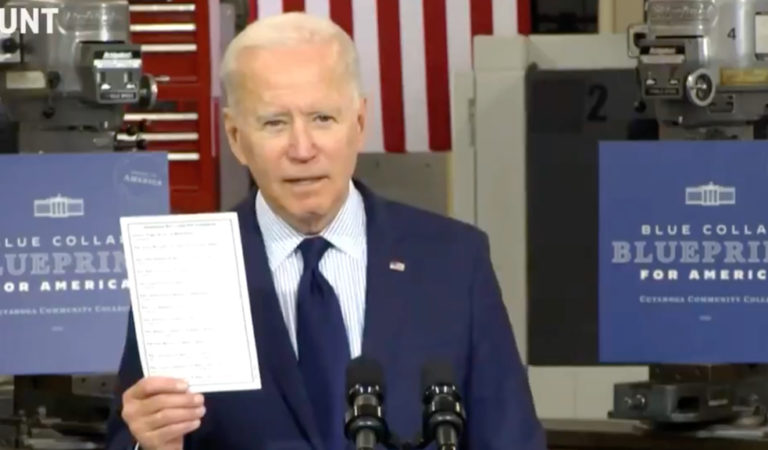 Watch President Biden Publicly Pull Out List Of Hypocritical Republicans: “Some People Have No Shame” Watch President Biden Publicly Pull Out List Of Hypocritical Republicans: “Some People Have No Shame”