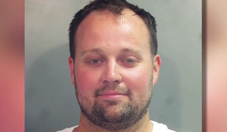 Disgraced Reality TV’s Josh Duggar Was Sent To Solitary Confinement After Allegedly Getting Caught With Illegal Contraband In His Posession, According To A Report