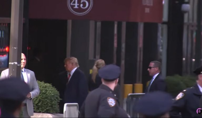 People Couldn’t Ignore Trump’s Desolate, Grim Appearance As He Made His Way Into Trump Tower: “Looks Like He Hasn’t Slept For Days”