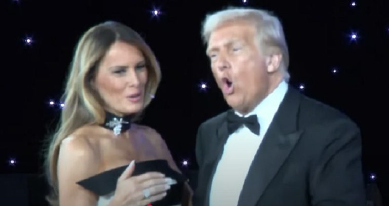 Trump Biographer Reveals His Theory About Donald And Melania’s Marriage Trump Biographer Reveals His Theory About Donald And Melania’s Marriage