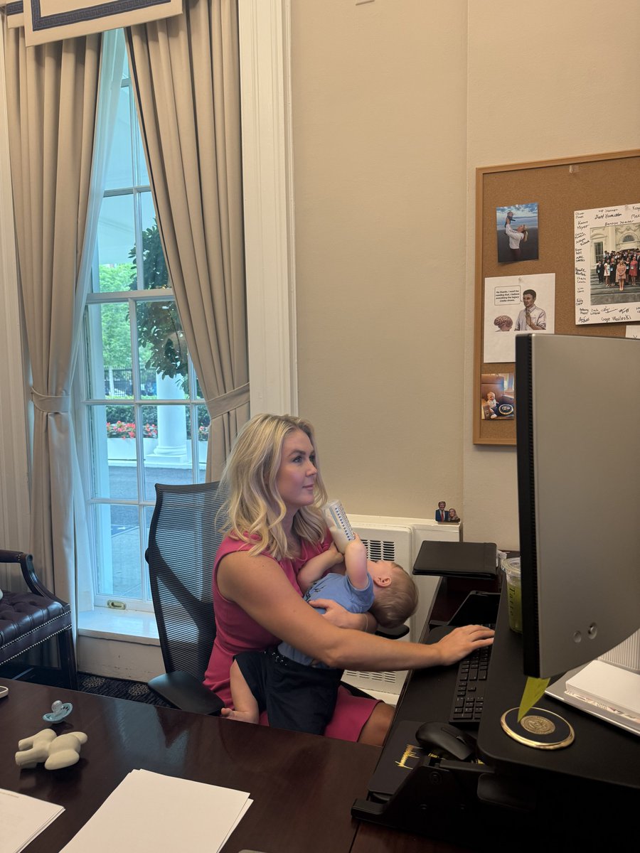 Karoline Leavitt working at the White House (X screenshot)