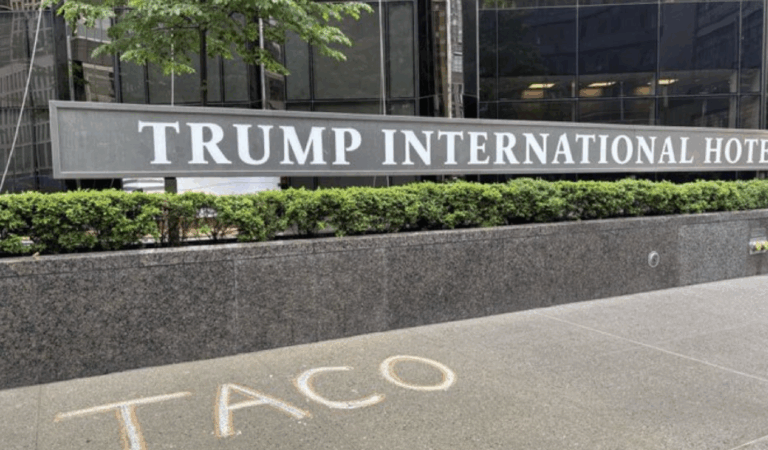 Someone Left POTUS A Message Outside Trump International Hotel Someone Left POTUS A Message Outside Trump International Hotel