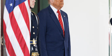 Trump looking bronze (photo from X screenshot)
