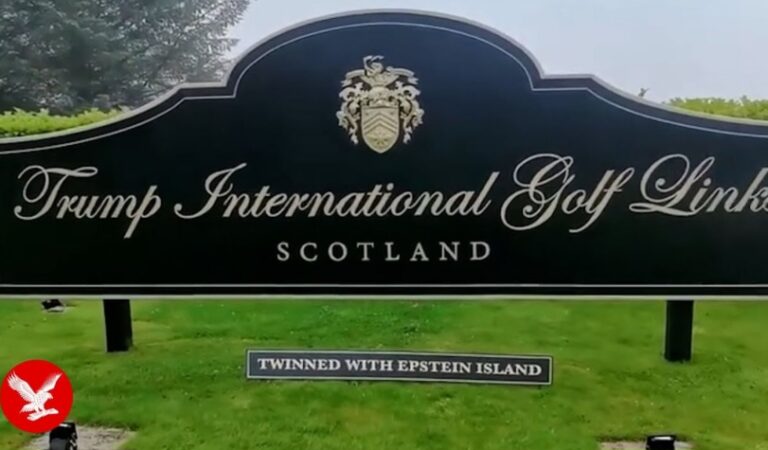 Someone Left Trump A Message At His Golf Course In Scotland