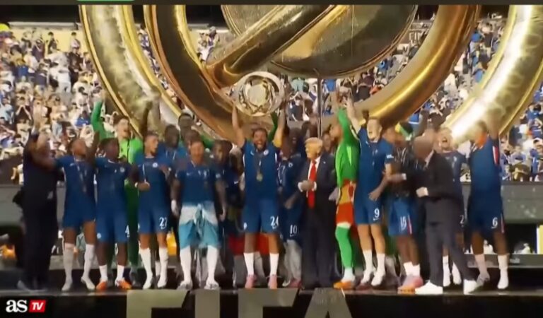 Trump Appeared To Crash The World Cup Trophy Shot, Player Confused Trump Appeared To Crash The World Cup Trophy Shot, Player Confused