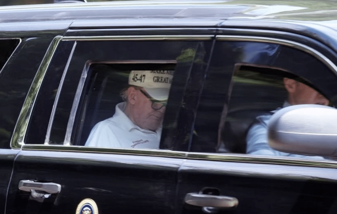 Trump spotted wearing glasses (X screenshot)