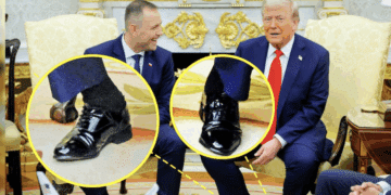 Trump's "cankles" made another appearance (X screenshot)